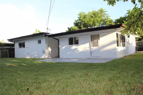 Undisclosed, Hialeah, FL 33012 photo 25
