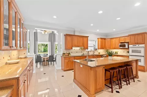 Kitchen - 12355 SW 79th Ave, Pinecrest, FL 33156 photo 1 of 4