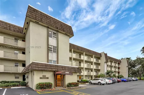 6200 NW 44th St #110, Lauderhill, FL 33319