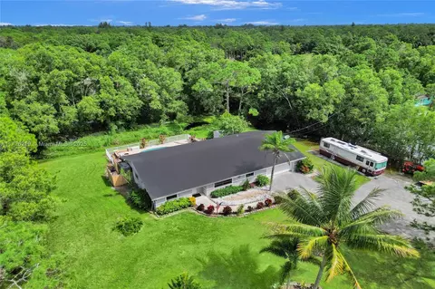 16059 E Mayfair Dr, Loxahatchee, FL 33470
