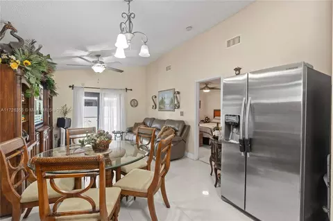 7217 W 30th Ave, Hialeah, FL 33018 photo 11