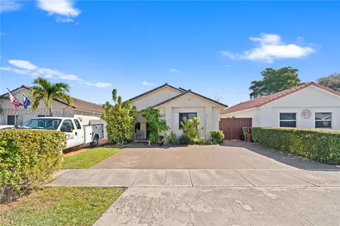 7217 W 30th Ave, Hialeah, FL 33018 photo 1