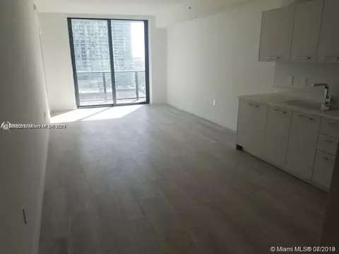 55 SW 9th St #1805, Miami, FL 33130