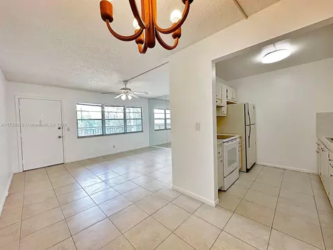 101 SW 132nd Way #309-J, Pembroke Pines, FL 33027