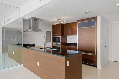 495 Brickell Ave #2003, Miami, FL 33131 photo 8