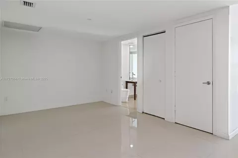 495 Brickell Ave #2003, Miami, FL 33131 photo 13