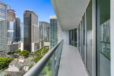 495 Brickell Ave #2003, Miami, FL 33131 photo 34
