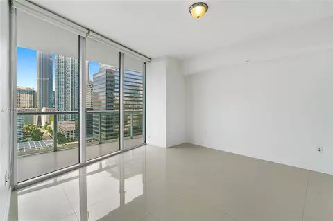 495 Brickell Ave #2003, Miami, FL 33131 photo 16