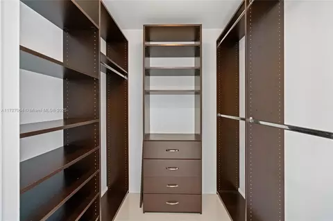 495 Brickell Ave #2003, Miami, FL 33131 photo 28