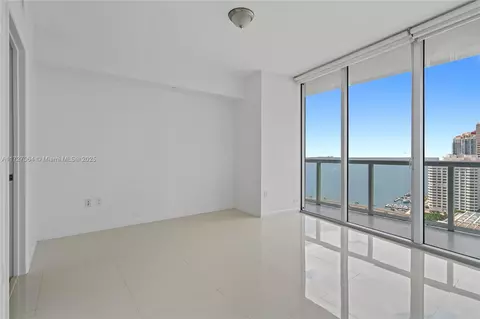 495 Brickell Ave #2003, Miami, FL 33131 photo 17