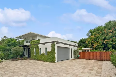 7965 SW 136th St, Pinecrest, FL 33156