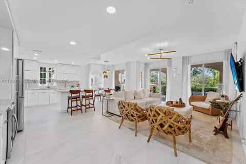 19217 Fisher Is #19217, Miami Beach, FL 33109