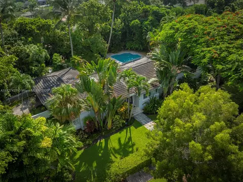6601 Santona St, Coral Gables, FL 33146