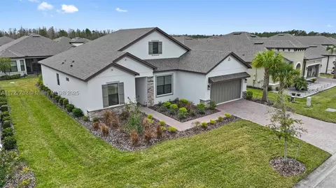 960 Ladera Ranch Rd, Kissimmee, FL 34759