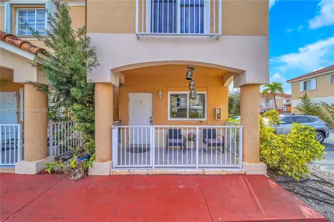 344 E 3rd St #1, Hialeah, FL 33010 photo 4