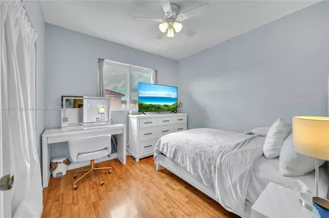 344 E 3rd St #1, Hialeah, FL 33010 photo 15