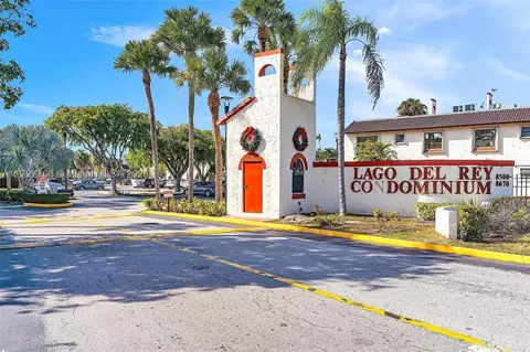 8650 SW 149th Ave #303, Miami, FL 33193