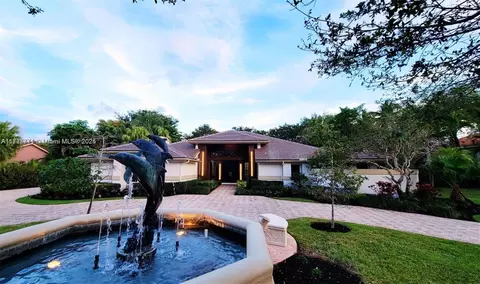 7700 S Woodridge Dr, Parkland, FL 33067