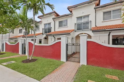 3537 NW 29th Ct, Lauderdale Lakes, FL 33311