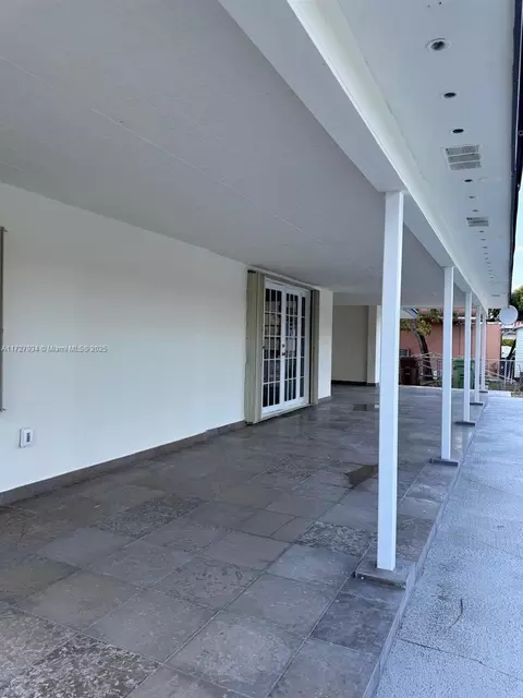 Exterior - 437 W 76th St, Hialeah, FL 33014 photo 2 of 2