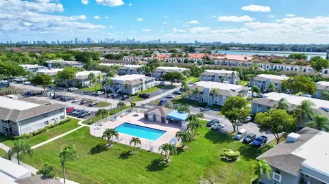 479 NE 210th Cir Ter #203-28, Miami, FL 33179