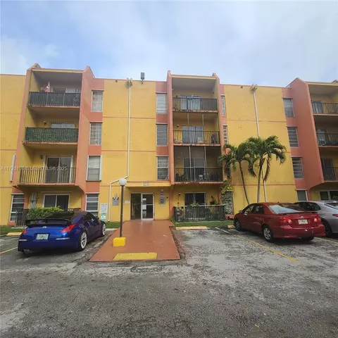 4803 NW 7th St #103-14, Miami, FL 33126