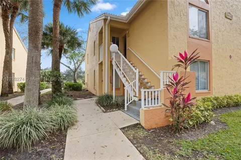 1031 Coral Club Dr #1031, Coral Springs, FL 33071