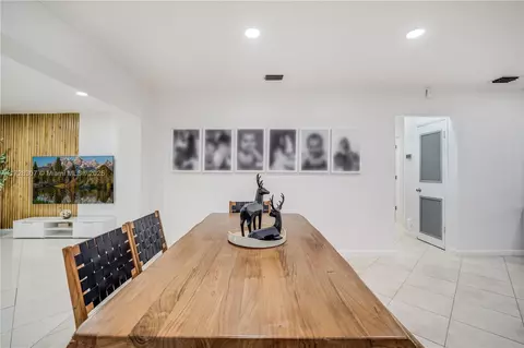 331 E 60th St, Hialeah, FL 33013 photo 10