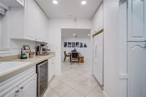 331 E 60th St, Hialeah, FL 33013 photo 17