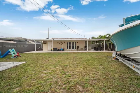 331 E 60th St, Hialeah, FL 33013 photo 40