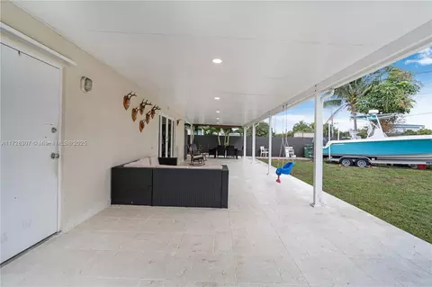 331 E 60th St, Hialeah, FL 33013 photo 37