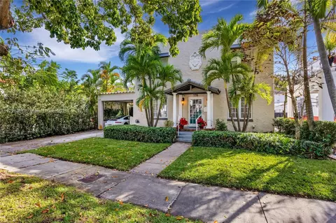 178 NE 45th St, Miami, FL 33137