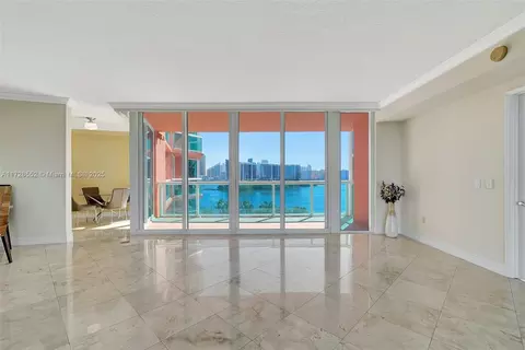 3370 Hidden Bay Dr #910, Aventura, FL 33180