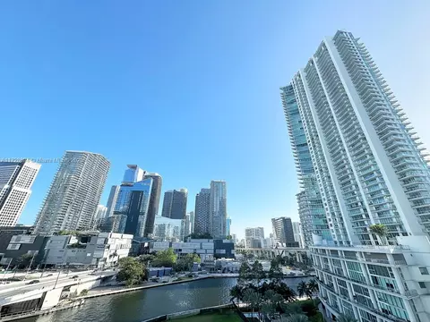 350 S Miami Ave #1215, Miami, FL 33130