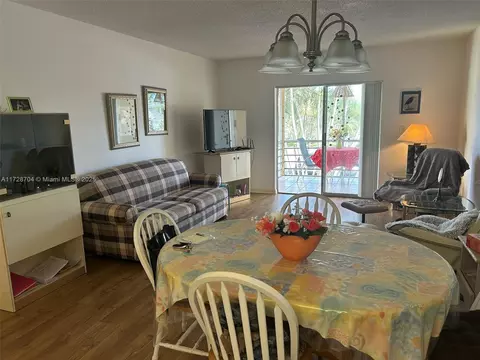 5620 SW 3rd Pl #204, Margate, FL 33068