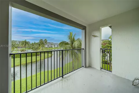 4560 NW 107th Ave #308, Doral, FL 33178