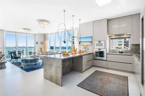 2020 N Bayshore Dr #1110, Miami, FL 33137
