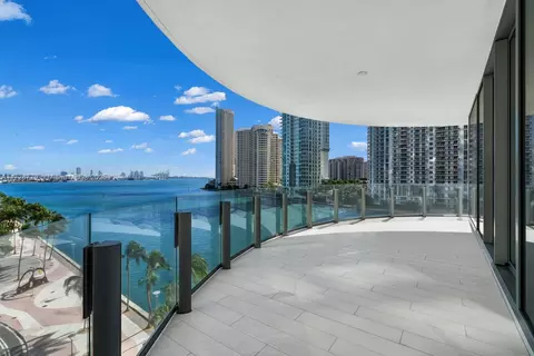 300 Biscayne Blvd Way #601, Miami, FL 33131