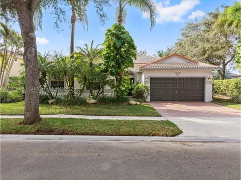 12962 NW 18th Mnr, Pembroke Pines, FL 33028