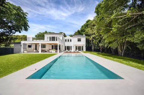 4860 Hammock Lake Dr, Coral Gables, FL 33156