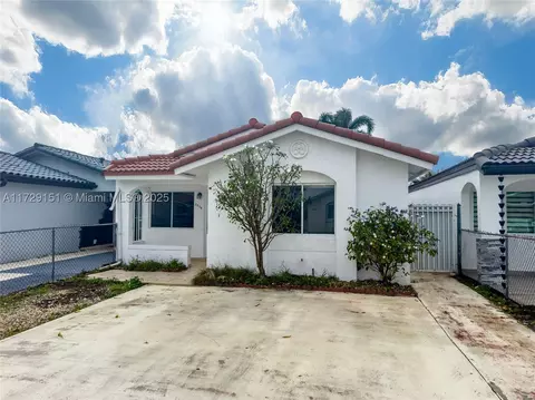 2864 W 75th St, Hialeah, FL 33018 photo 1