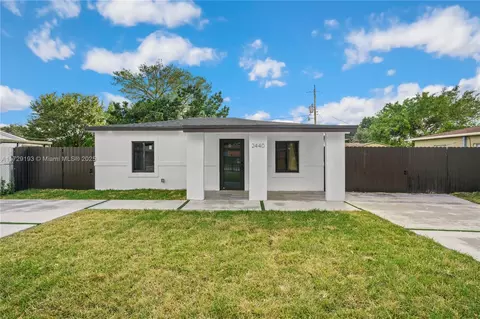 2440 NW 154 St, Opa Locka, FL 33054