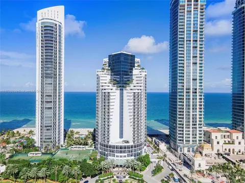 18001 Collins Ave #801+916, Sunny Isles Beach, FL 33160