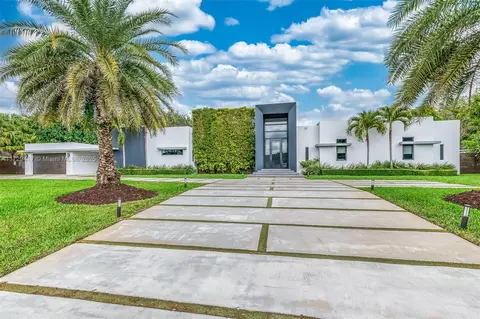 8005 SW 158th Ter, Palmetto Bay, FL 33157