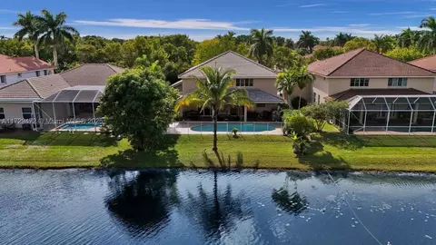 3860 Heron Ridge Ln, Weston, FL 33331