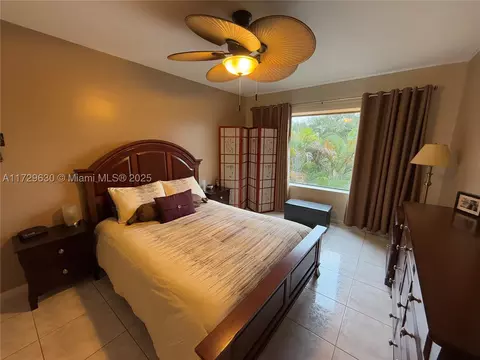 6010 S Falls Cir Dr #304, Lauderhill, FL 33319