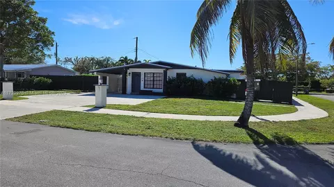 10030 SW 82nd Ter, Miami, FL 33173
