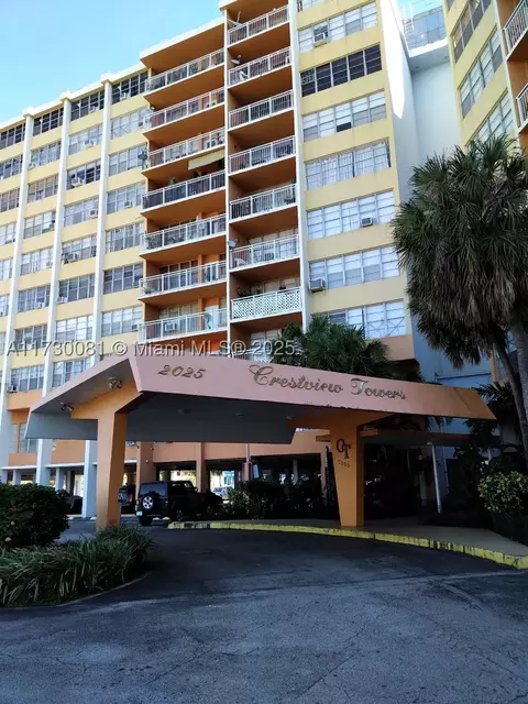 2025 NE 164th St #915, North Miami Beach, FL 33162