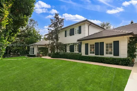 6870 Granada Blvd, Coral Gables, FL 33146