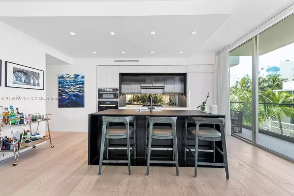 Kitchen - 300 Collins Ave #3E, Miami Beach, FL 33139 photo 2 of 3
